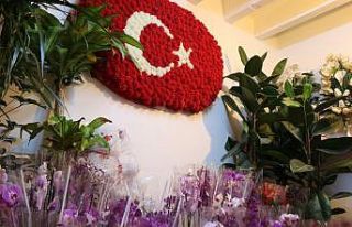 Sevgililer gününe çiçekçilerden ‘Pandemi’...