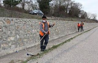Sinop’ta araçlardan atılan çöpler ‘pes’...