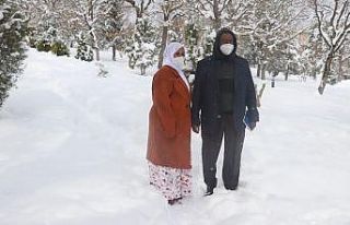 Somali’den tedavi için Bolu’ya gelen ailenin...