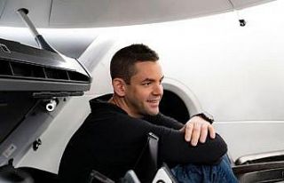 SpaceX uzaya ilk sivil uçuşu bu yılın sonunda...