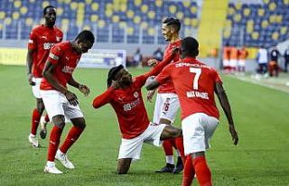 Süper Lig: MKE Ankaragücü: 1 - D.G Sivasspor: 4...
