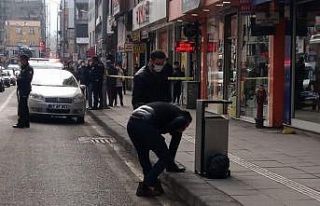 Şüpheli paket ekipleri harekete geçirdi, cadde...