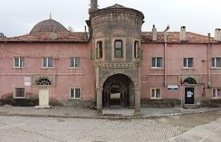 Tarihi eski Tomarza Müftülük Binası’nın restorasyonu...