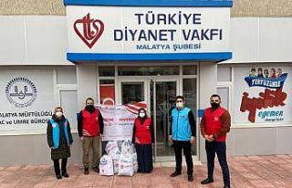 TDV ve WEFA’dan 35 bin çocuğa kışlık kıyafet...