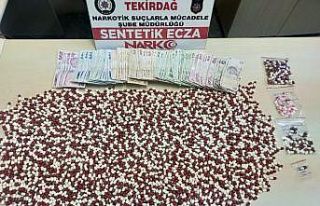 Tekirdağ’da 3 bin 578 adet ecza hap ve 19 bin 716...