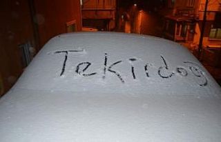Tekirdağ’da kar yağışı etkili oluyor