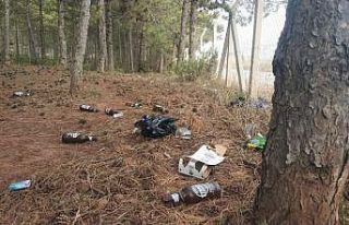 Temizlenen parkta yine aynı görüntüler