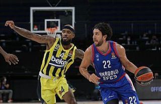 THY Euroleague’de Türk derbisi: Fenerbahçe - Anadolu...