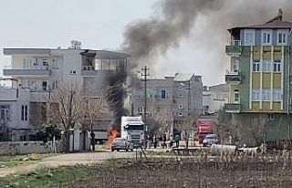 Tır yanmaktan son anda kurtarıldı