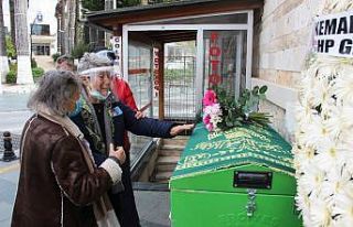 Tiyatro oyuncusu Atilla Pekdemir son yolculuğuna...