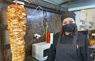 Tokat’ta dönere kadın eli değdi