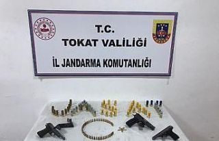 Tokat’ta silah kaçakçılığı operasyonlarında...