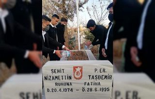 Tomarza Ülkü Ocakları Başkanlığı şehit kabirlerini...