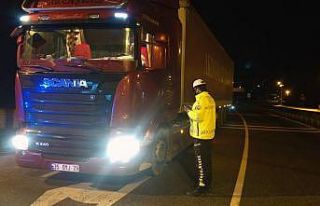 Trafik ekiplerinin denetimleri sürüyor