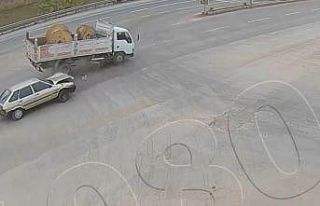 Trafik kazaları güvenlik kameralarına böyle yansıdı