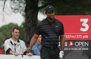 Trafik kazası geçiren Tiger Woods hastaneye kaldırıldı