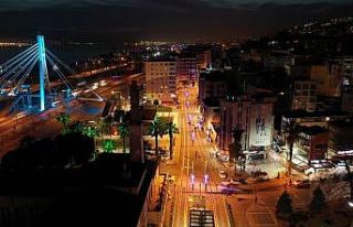 Tramvay güzergahı aydınlatıldı