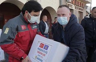 Türk hayırseverlerden Kosova’ya gıda ve kömür...