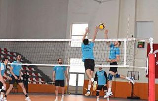 TÜRŞAD Voleybol Takımı gözünü Efeler Ligi’ne...