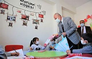 Tuşba Belediyesinden öğrencilere destek