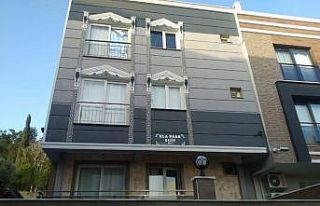 Üçüncü kattan atlayıp karakola sığındı