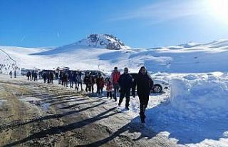 Üniversite sınavına hazırlanan gençler için...