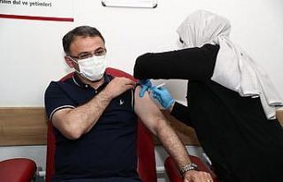 Vali Balcı’dan aşı çağrısı