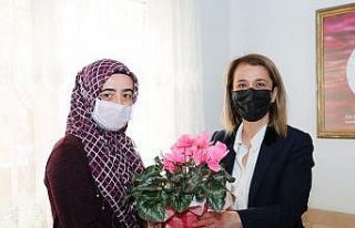 Vali Becel, Avanos’ta şehit ailesini ziyaret etti