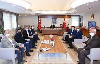 Vali Elban: "Muhtarlarımıza elimizden gelen...