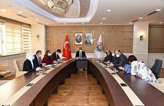 Vali Gürel, vatandaşların talep ve şikayetlerini...