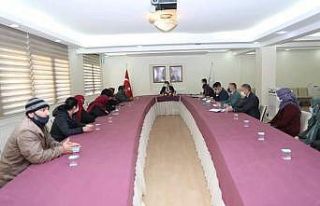 Vali Sarıibrahim, vatandaşların talep ve şikayetlerini...