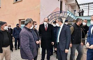 Vali Sezer, Kılıçlar Köyünü ziyaret etti