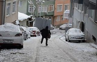 Vatandaşların karla imtihanı