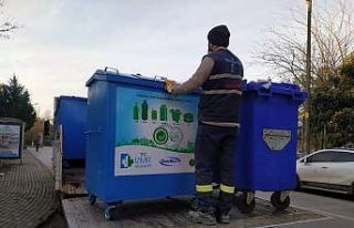 Yahyakaptan’a 60 tane geri dönüşüm konteyneri...