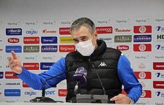 Yanal: "Bu oyunu oynamaya devam edeceğiz"