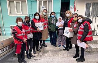 Yaşlılara moral ziyareti