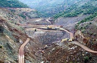 Yıl sonuna tamamlanması planlanan gölet üreticiye...