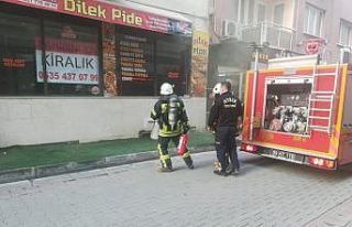 Yoğun duman mahalleliyi panikletti