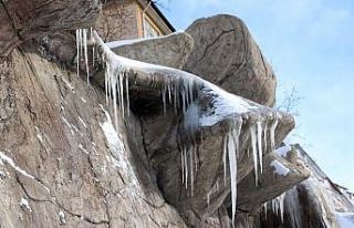 Yozgat’ta yapay şelale buz tuttu