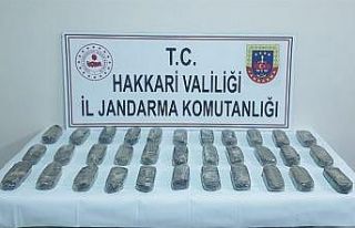 Yüksekova’da 15 kilo eroin ele geçirildi
