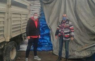 Yüzlerce çuval kömür ihtiyaç sahiplerine ulaştı