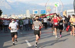 16. Runatolia maratonunda dereceye girenler belli...