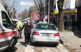 24 saat kala karantinayı ihlal edince polise yakalandı