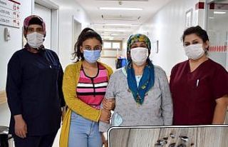 30 yıldır çektiği ağrılardan ameliyat ile kurtuldu