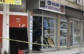 5 yaşındaki çocuk annesini silahla vurdu