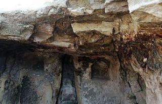 600 yıllık kayadan oyma cami turizme kazandırılmayı...