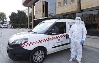 Adana’da 65 yaş üstü için "aşı taksi"