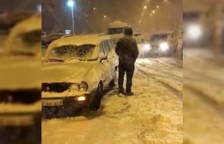 Adıyaman-Gaziantep karayolunda ulaşıma kar engeli