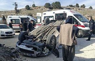 Adıyaman’da otomobil takla attı: 3 yaralı