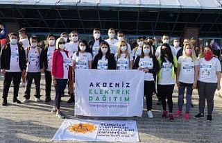 AEDAŞ çalışanları, Runatolia Maratonu’nda omurilik...